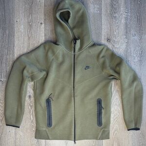 Nike Tech Forest Green Full-Zip Hoodie